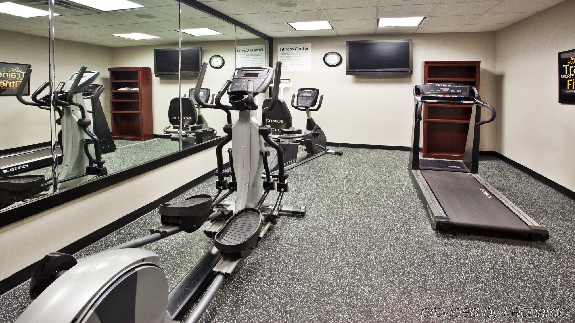 Holiday Inn Express Hotel & Suites Kimball, An Ihg Hotel Екстериор снимка