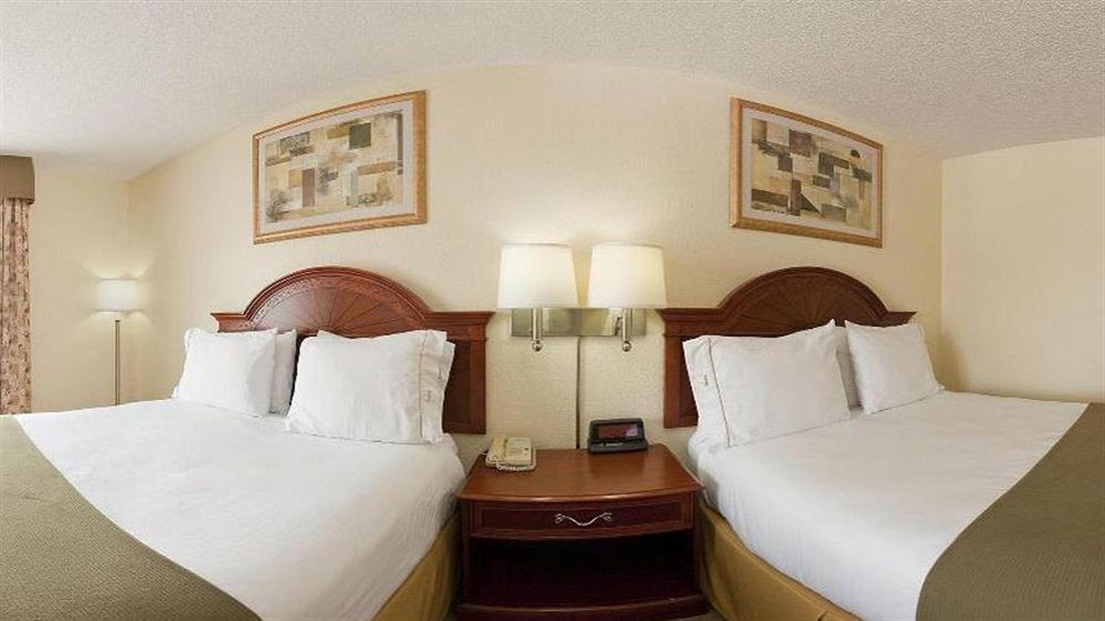 Holiday Inn Express Hotel & Suites Kimball, An Ihg Hotel Екстериор снимка