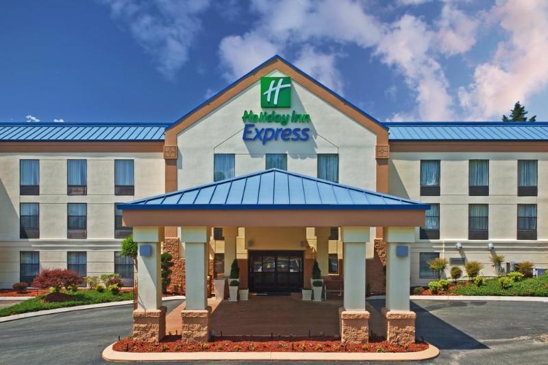 Holiday Inn Express Hotel & Suites Kimball, An Ihg Hotel Екстериор снимка