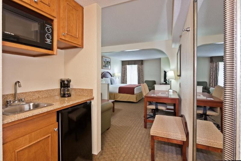 Holiday Inn Express Hotel & Suites Kimball, An Ihg Hotel Екстериор снимка