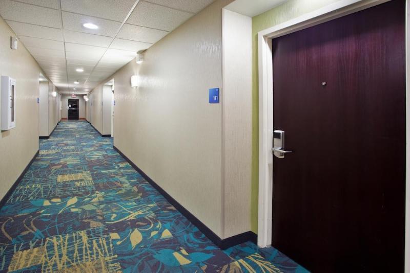Holiday Inn Express Hotel & Suites Kimball, An Ihg Hotel Екстериор снимка